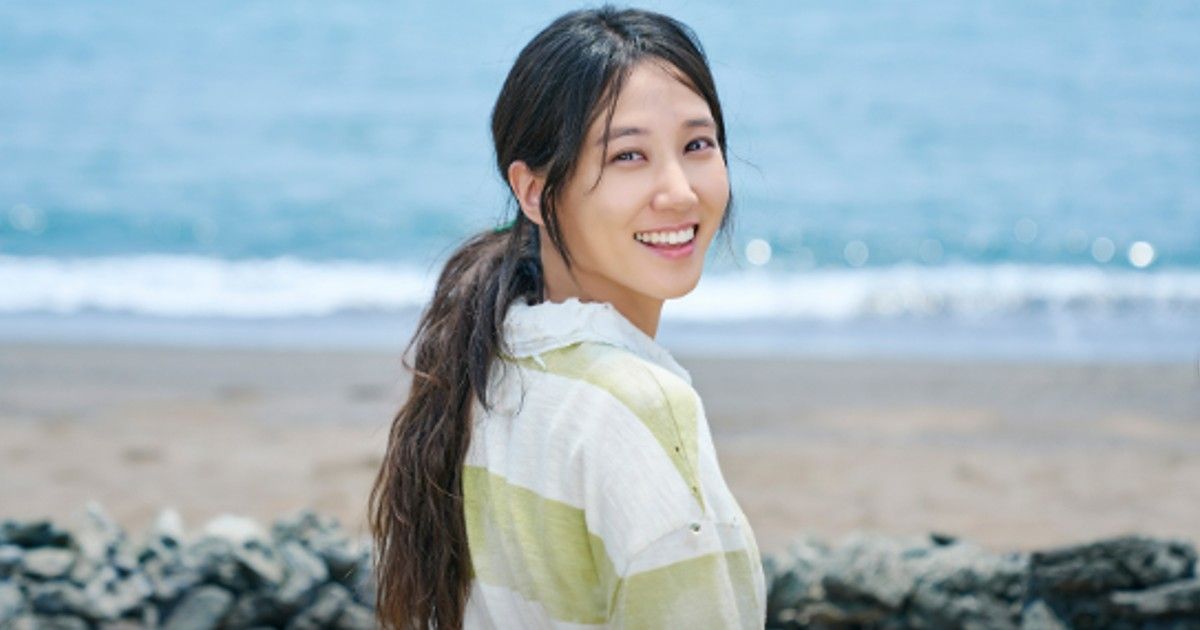 Park Eun-bin as Seo Mok-ha in Castaway Diva