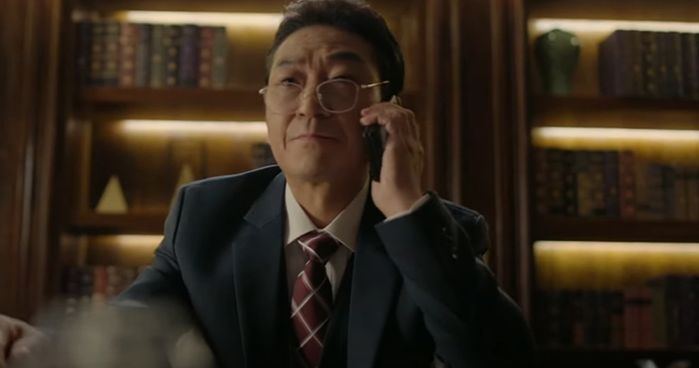 kokdu-season-of-deity-episode-9-recap-choi-kwang-il-uses-im-soo-hyang-to-control-kim-jung-hyun
