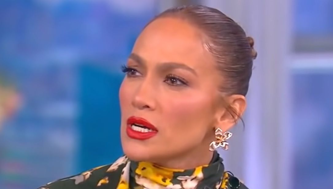 Jennifer Lopez Shock: Ben Affleck’s Girlfriend Dislikes George Clooney ...