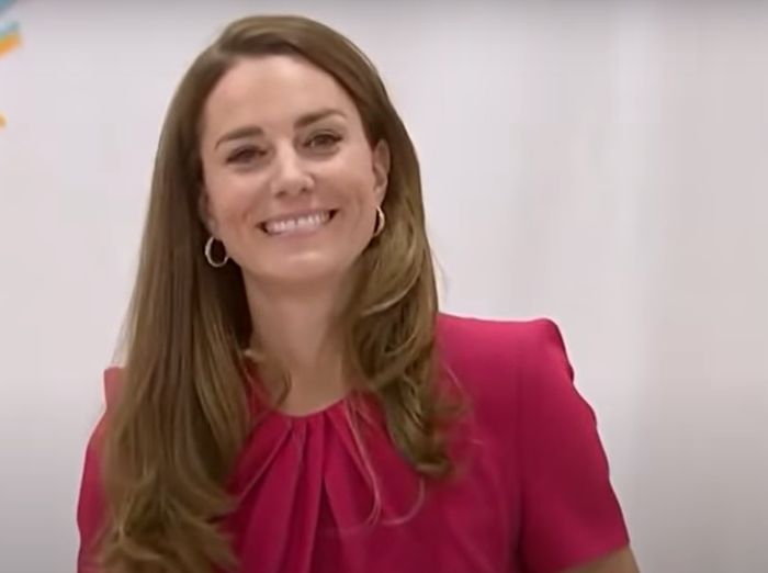 kate-middleton-shock-prince-williams-wife-planning-a-christmas-photoshoot-with-archie-lili-her-3-kids-doesnt-want-meghan-markle-to-know